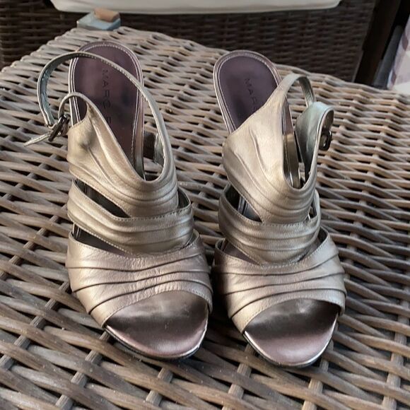 Marc Fisher Pewter High Heeled Sandals, Sz 8 1/2 - Picture 2 of 5